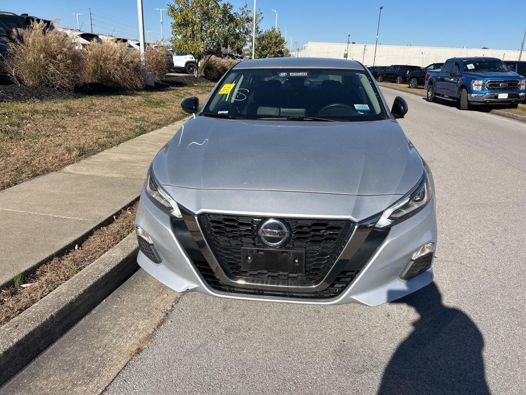 used 2022 Nissan Altima car