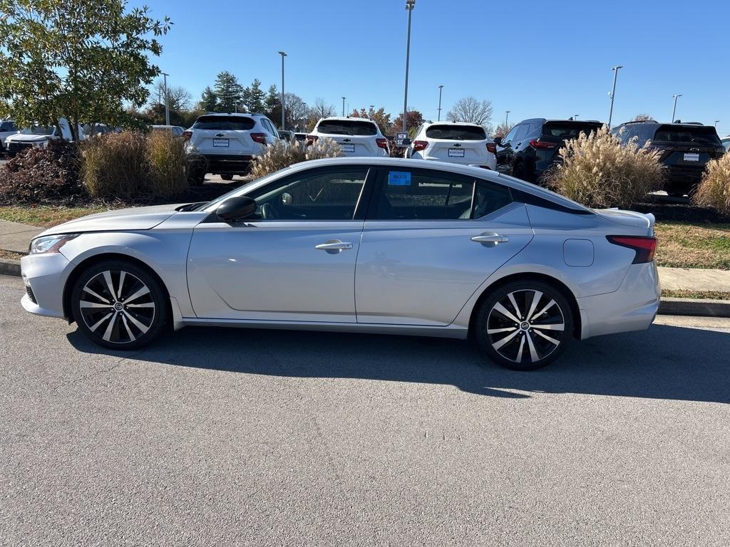 used 2022 Nissan Altima car
