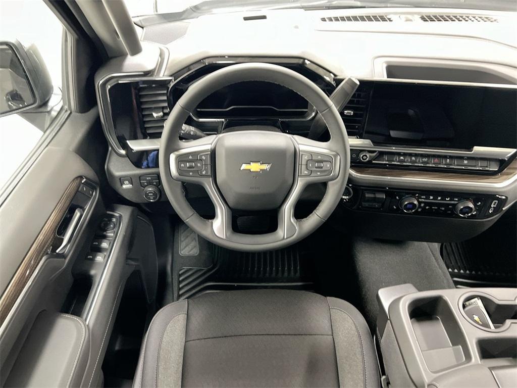 new 2025 Chevrolet Silverado 1500 car, priced at $44,595