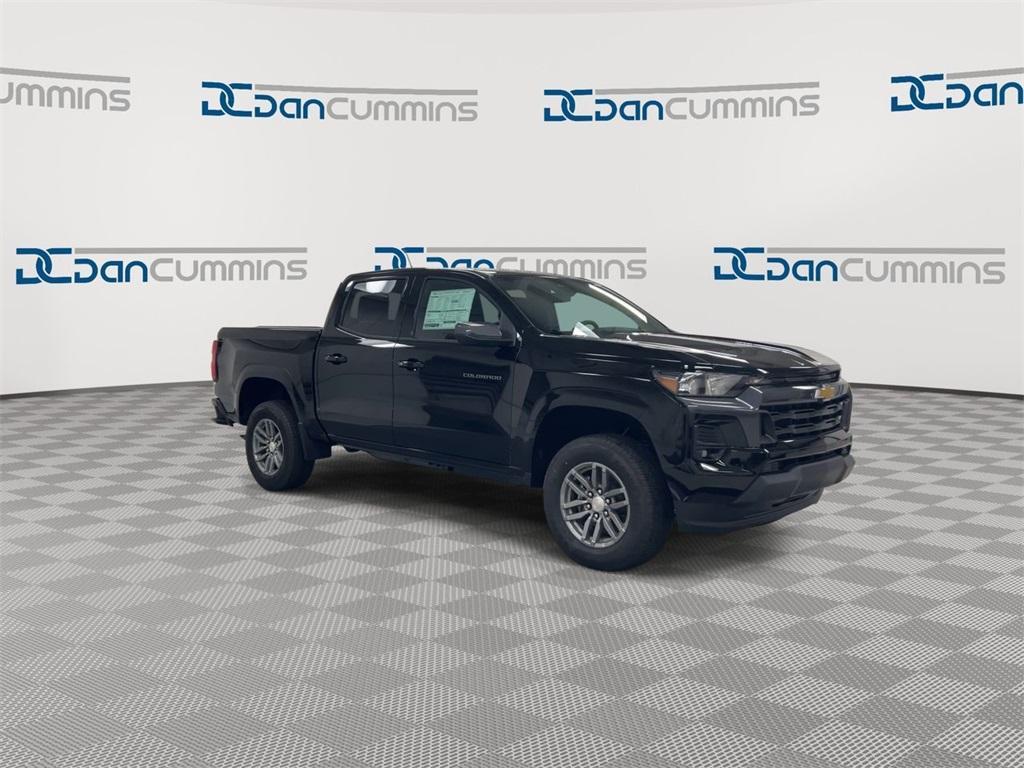 new 2024 Chevrolet Colorado car, priced at $32,873