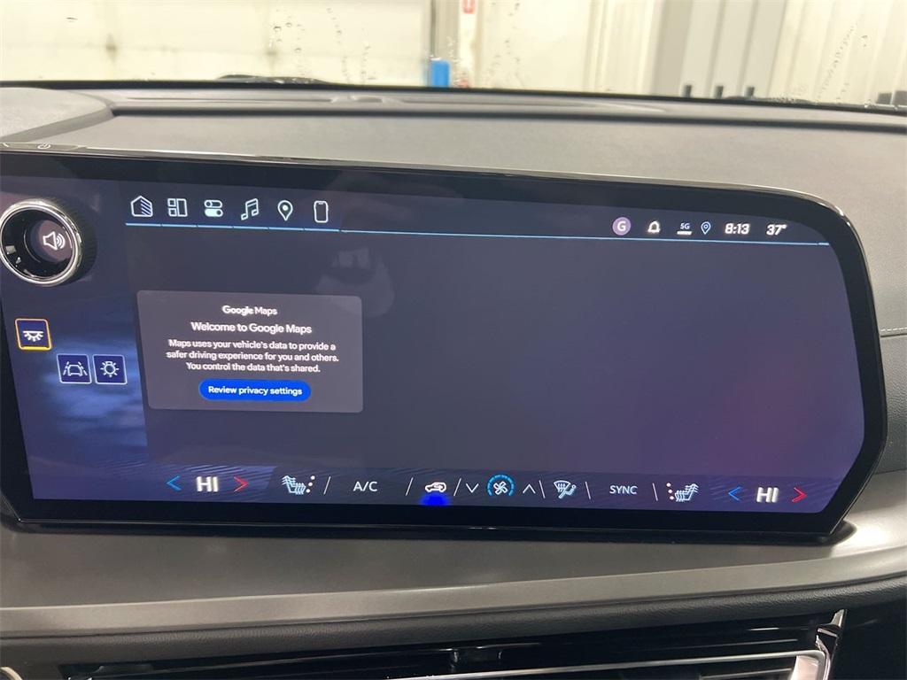 new 2026 Chevrolet Traverse car, priced at $43,761