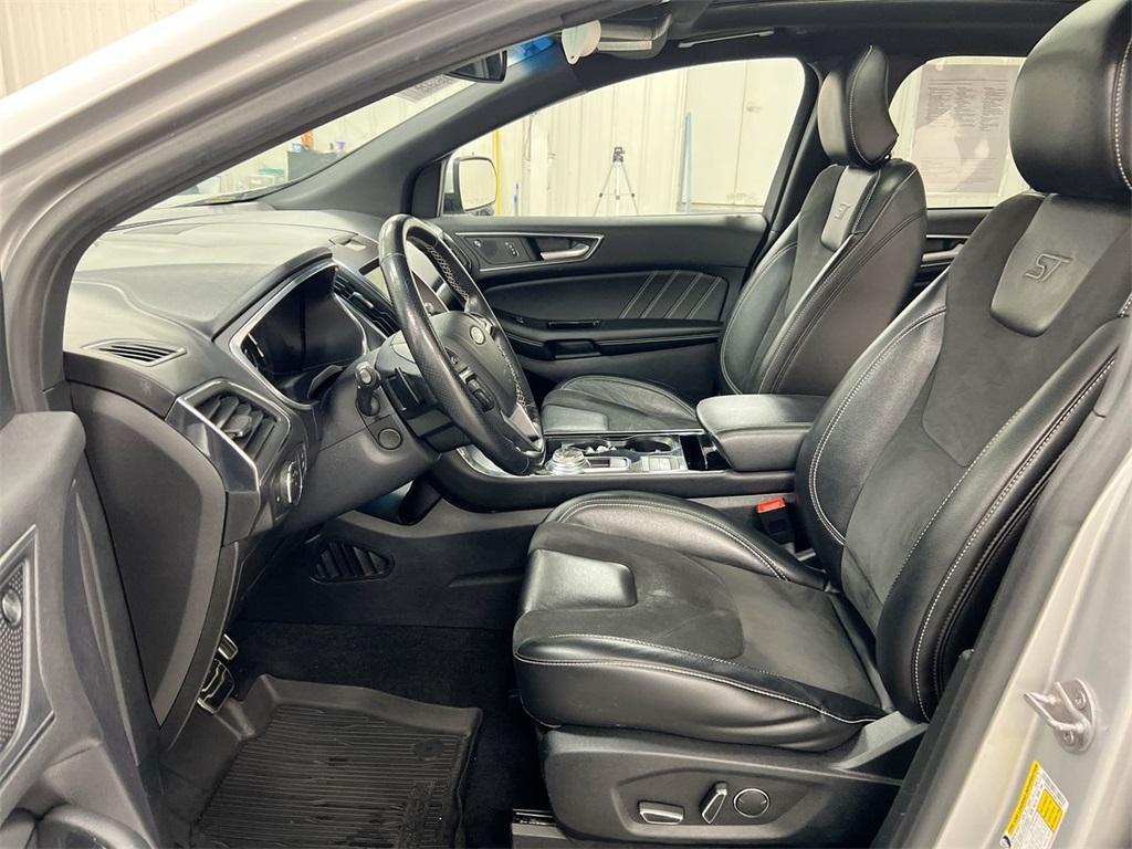 used 2019 Ford Edge car, priced at $19,987