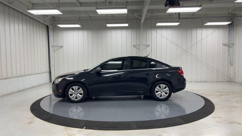 used 2012 Chevrolet Cruze car, priced at $3,800