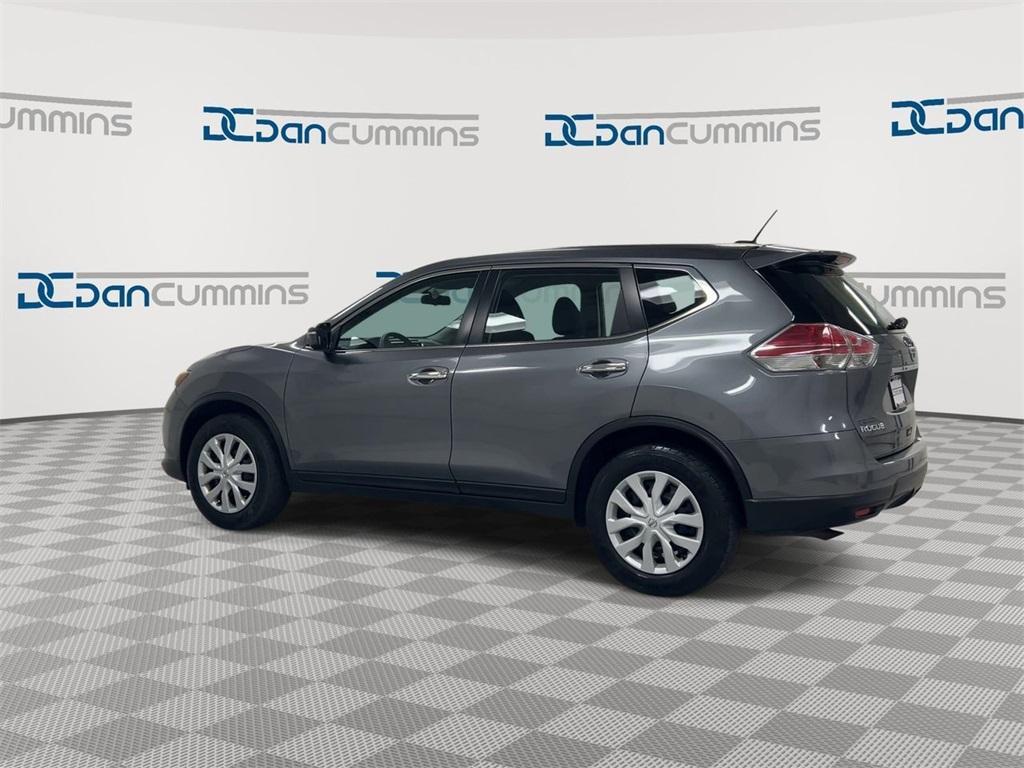 used 2015 Nissan Rogue car