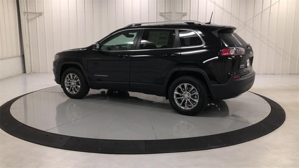 used 2021 Jeep Cherokee car, priced at $22,587