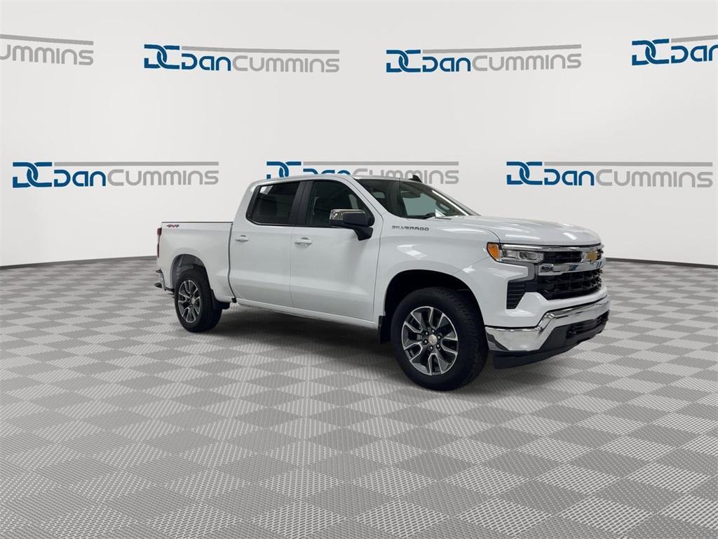 new 2025 Chevrolet Silverado 1500 car, priced at $45,345