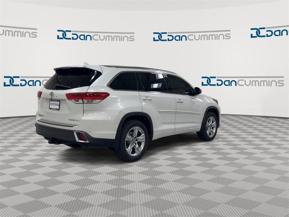 used 2017 Toyota Highlander car, priced at $25,987