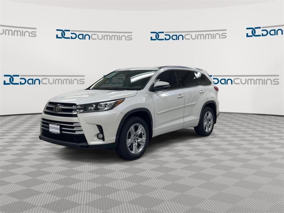 used 2017 Toyota Highlander car, priced at $25,987