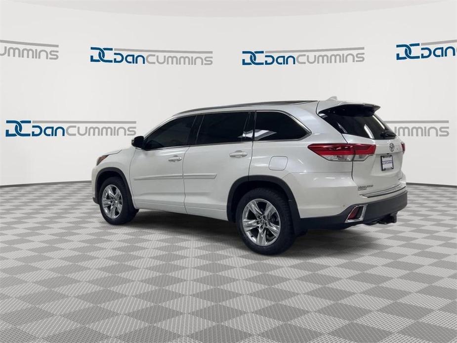 used 2017 Toyota Highlander car, priced at $25,987