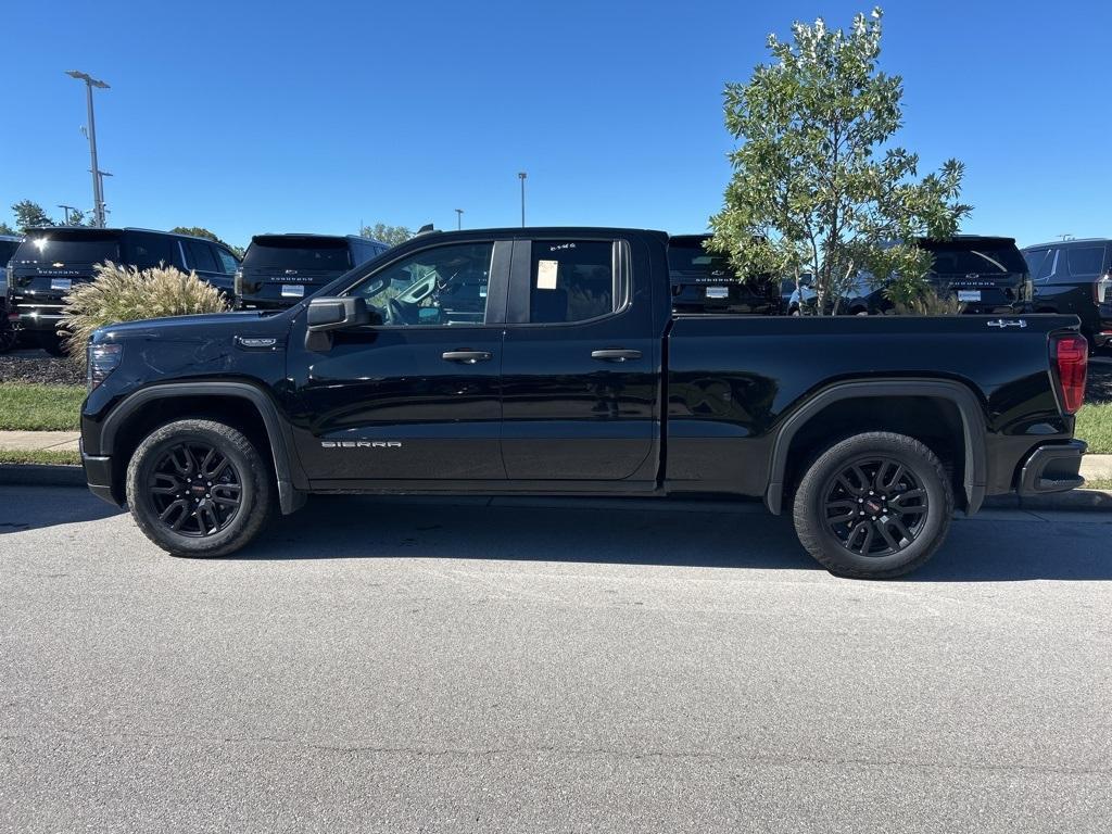 used 2023 GMC Sierra 1500 car, priced at $34,987