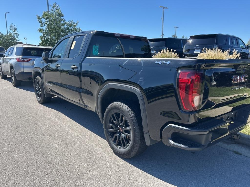 used 2023 GMC Sierra 1500 car, priced at $34,987