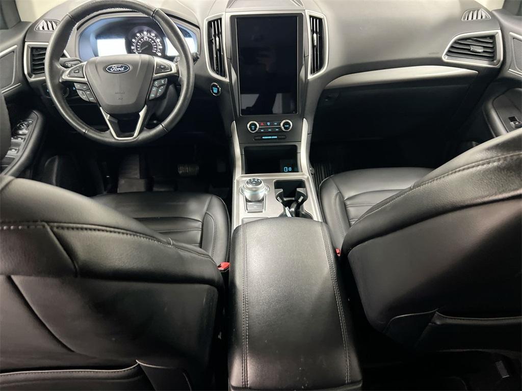 used 2024 Ford Edge car, priced at $20,987