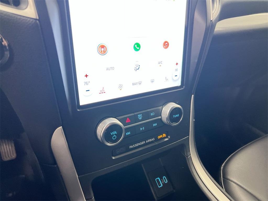 used 2024 Ford Edge car, priced at $20,987