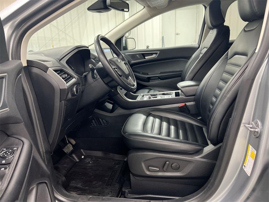 used 2024 Ford Edge car, priced at $20,987