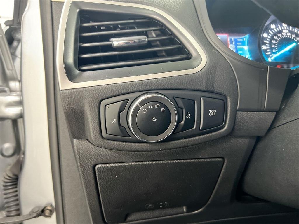 used 2024 Ford Edge car, priced at $20,987