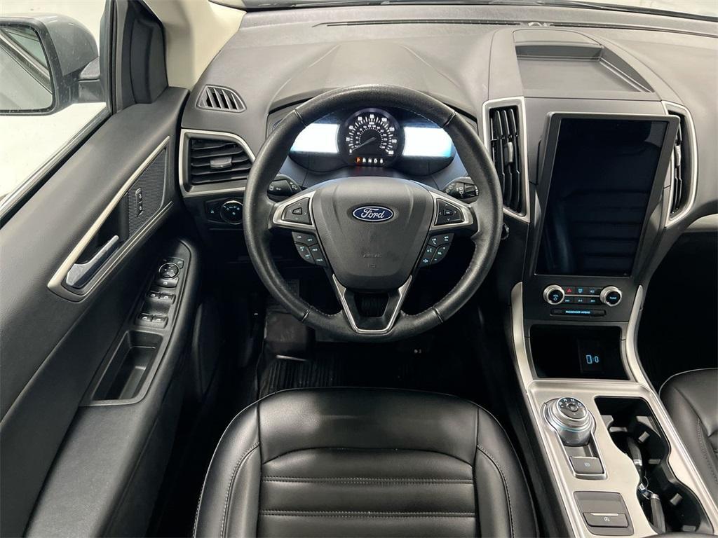 used 2024 Ford Edge car, priced at $20,987