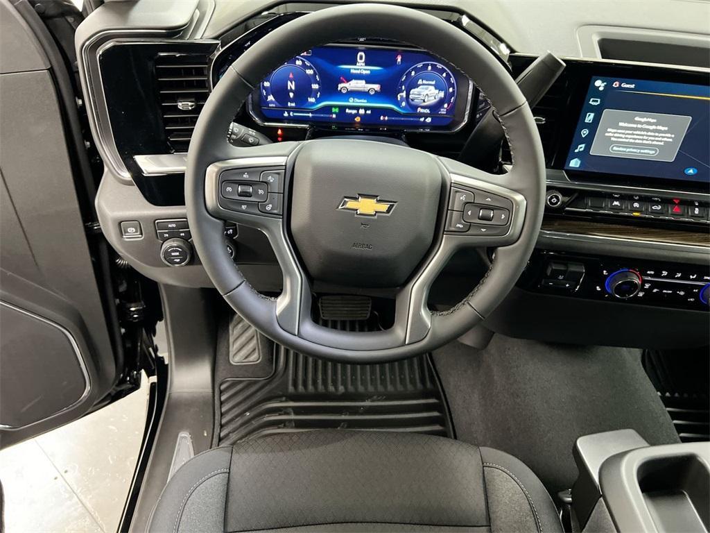 new 2025 Chevrolet Silverado 1500 car, priced at $47,295