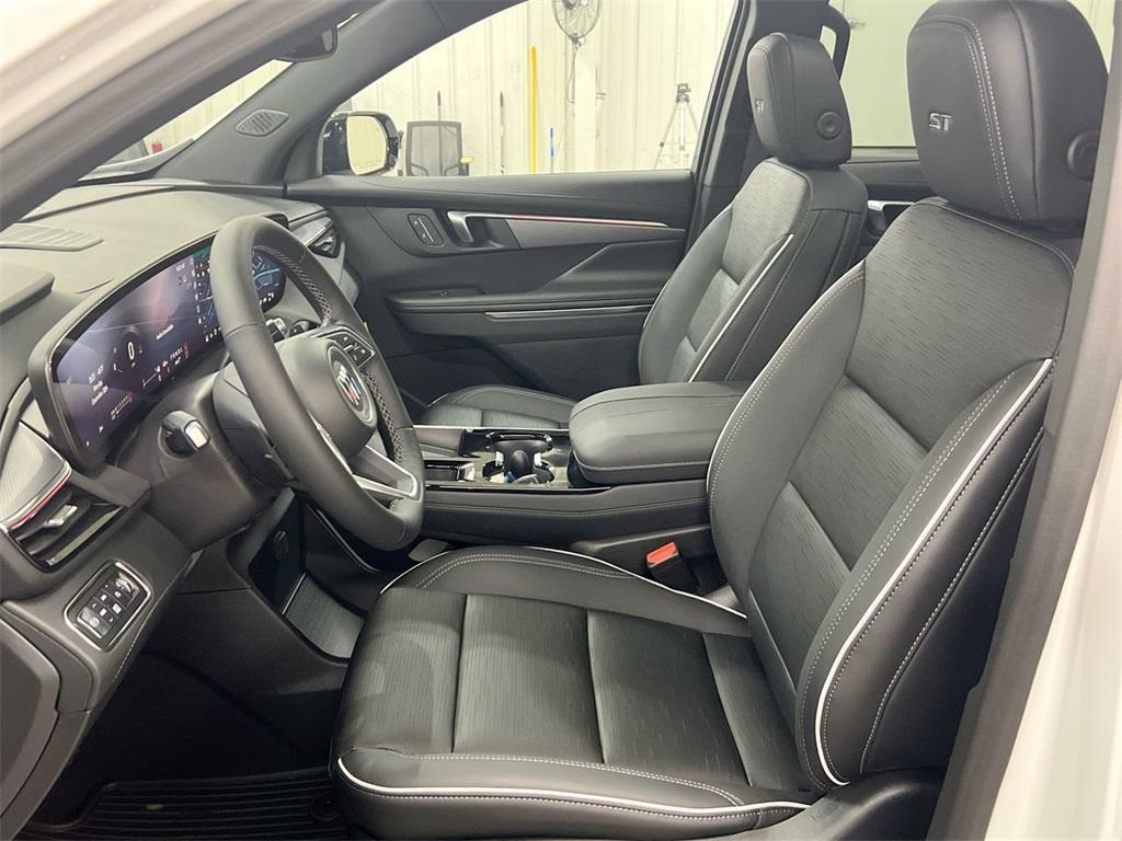 new 2025 Buick Enclave car, priced at $48,373