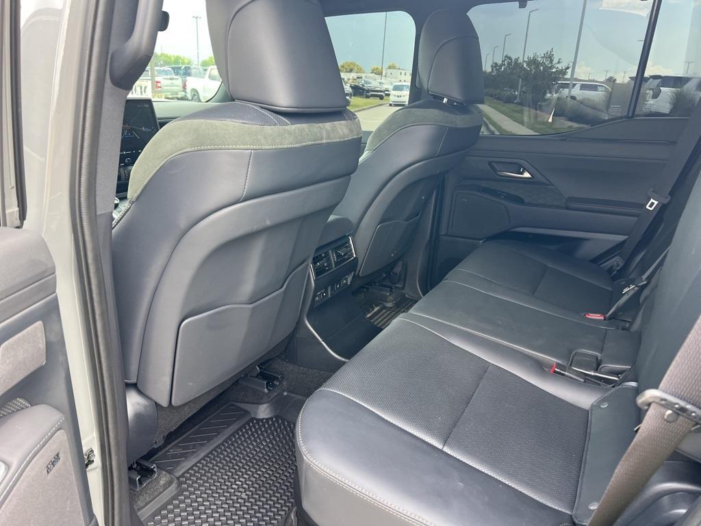 used 2025 Lexus GX 550 car, priced at $93,987