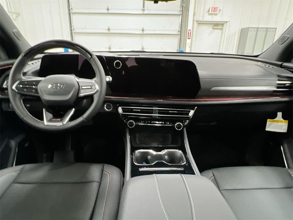 new 2025 Chevrolet Traverse car, priced at $56,230