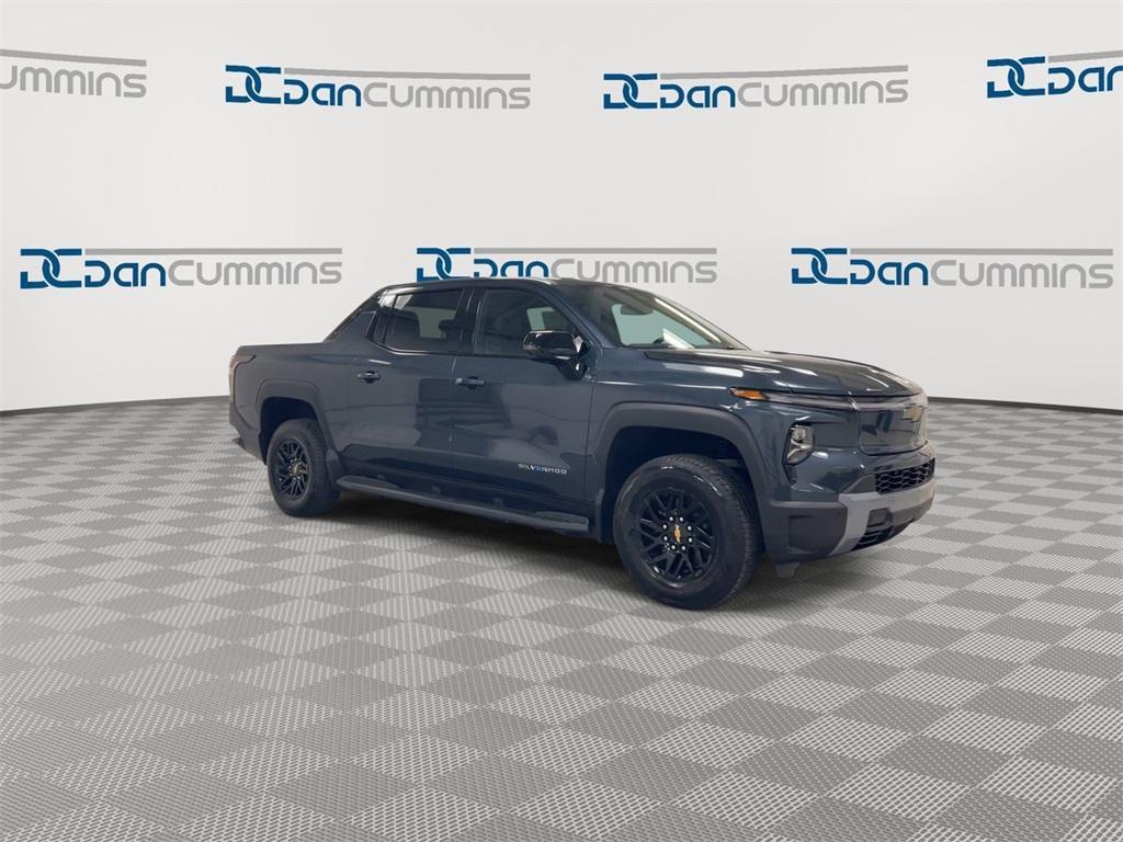 new 2025 Chevrolet Silverado EV car, priced at $70,873