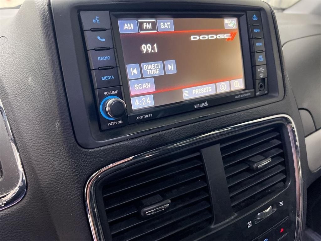 used 2015 Dodge Grand Caravan car, priced at $3,900