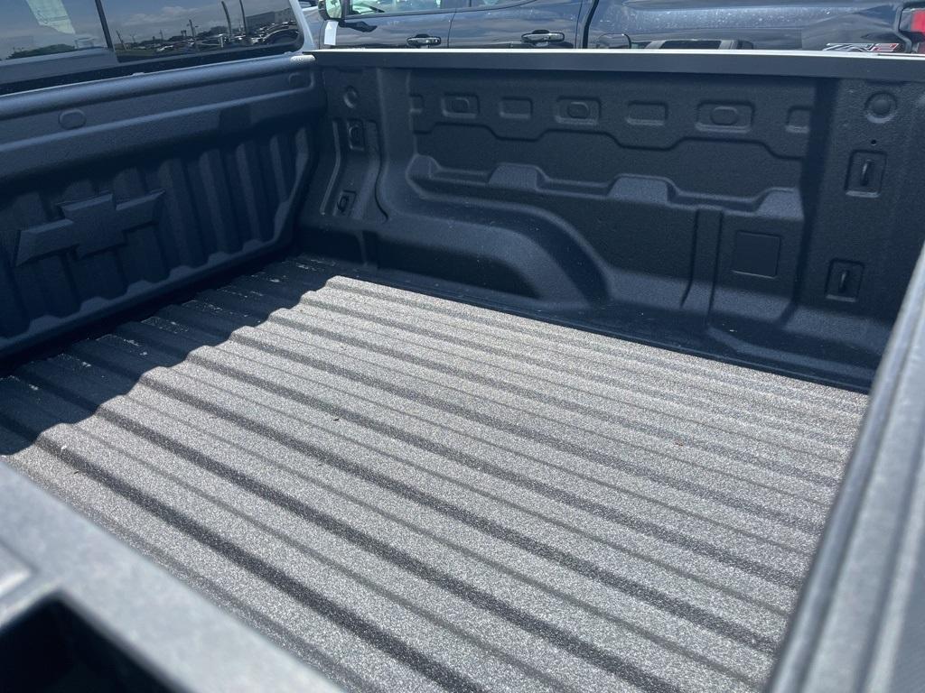 new 2025 Chevrolet Colorado car, priced at $45,495