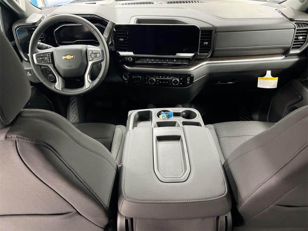 new 2025 Chevrolet Silverado 1500 car, priced at $44,240