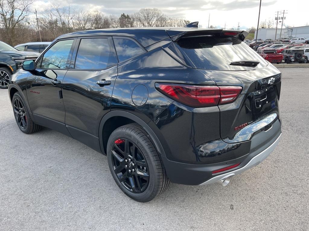 new 2025 Chevrolet Blazer car, priced at $38,080