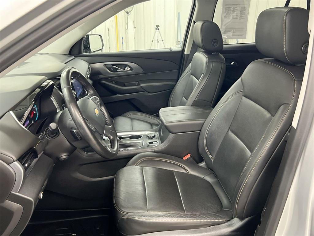 used 2020 Chevrolet Traverse car, priced at $25,987