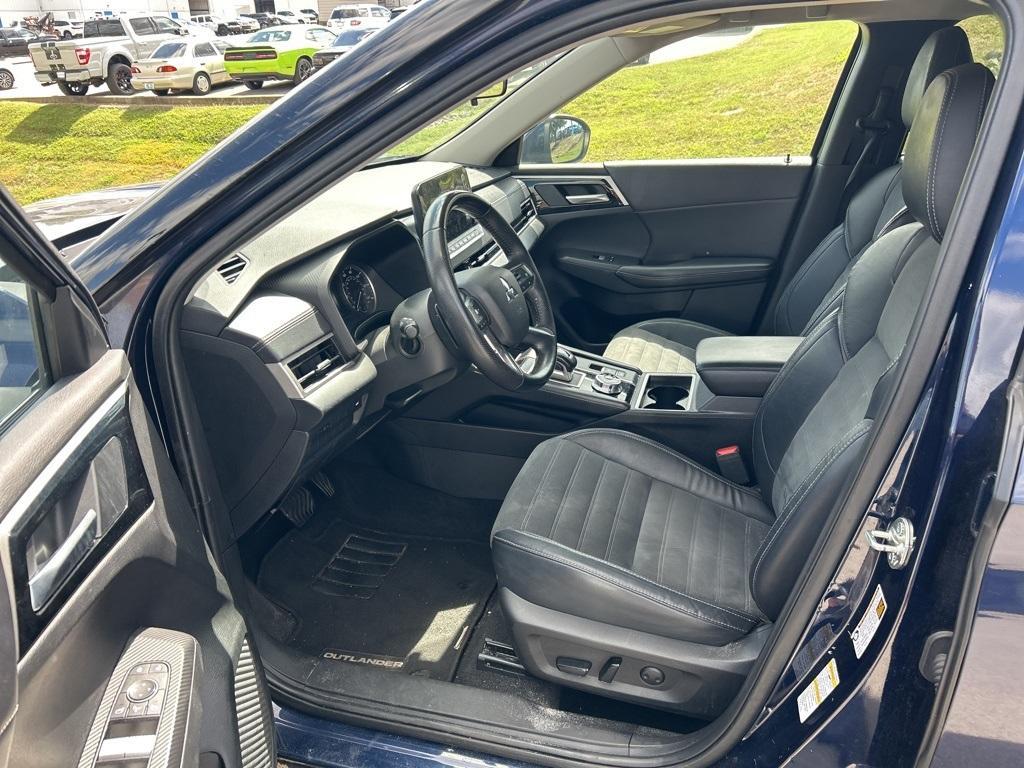 used 2023 Mitsubishi Outlander car, priced at $19,987