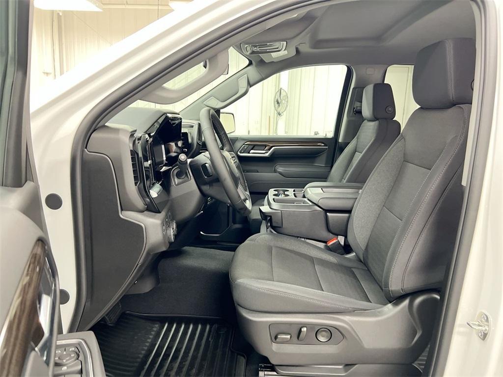 new 2026 Chevrolet Silverado 1500 car, priced at $47,373