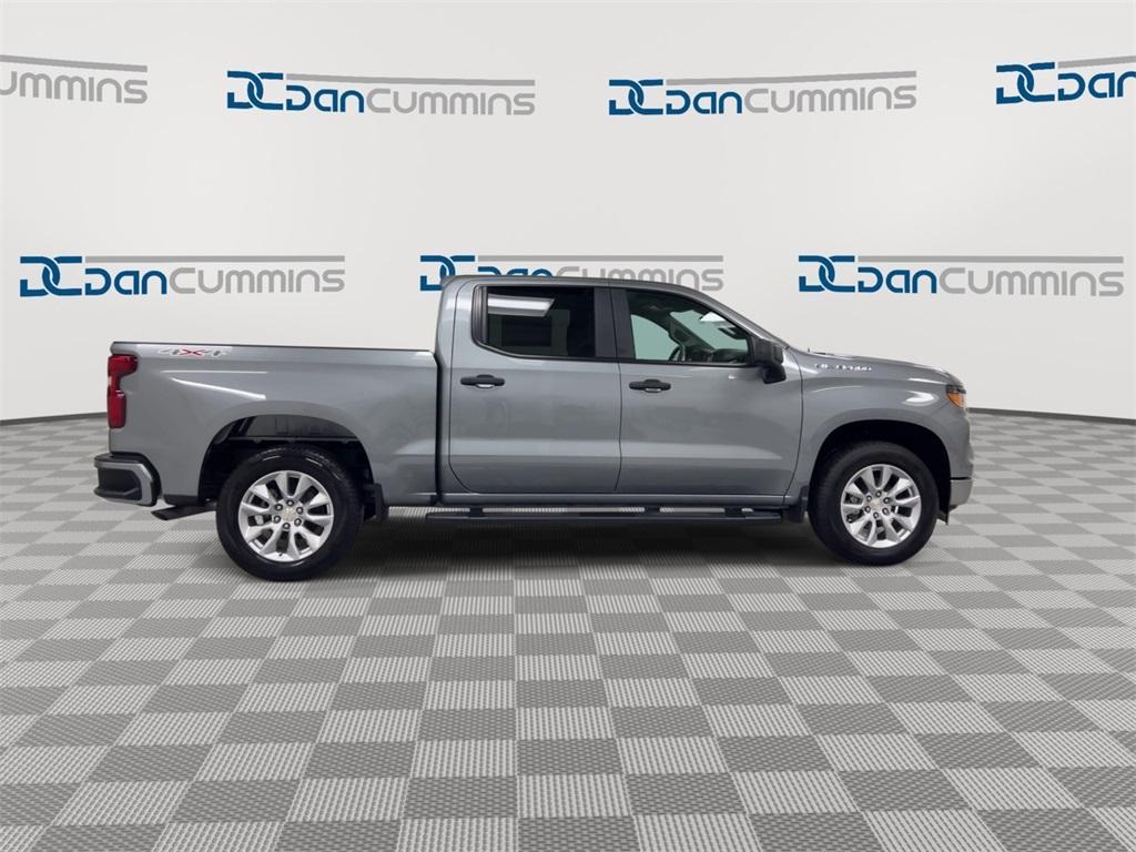 new 2025 Chevrolet Silverado 1500 car, priced at $41,995
