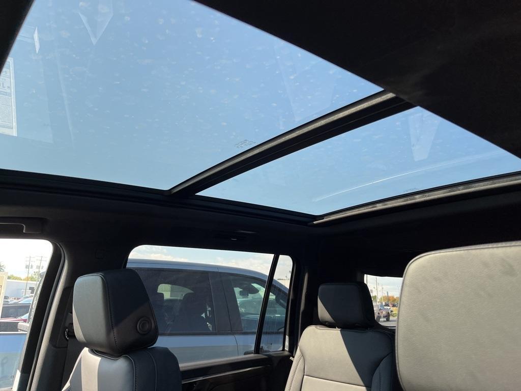 new 2025 Chevrolet Suburban car, priced at $82,873