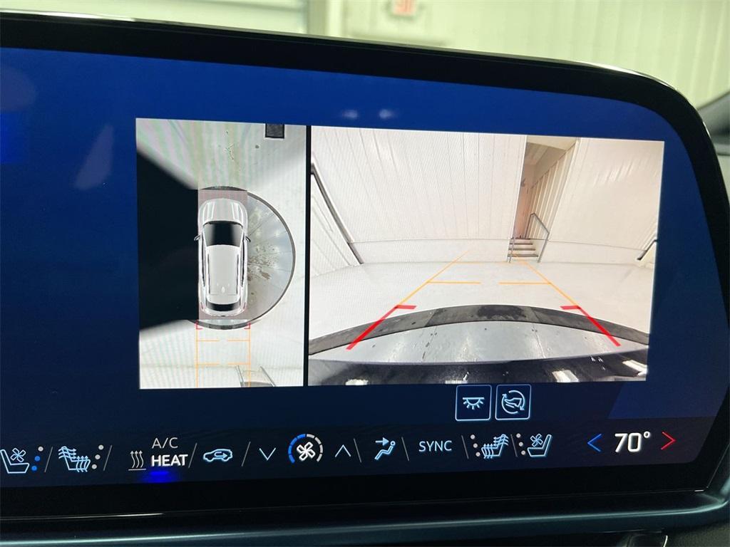 new 2025 Chevrolet Equinox EV car, priced at $38,623