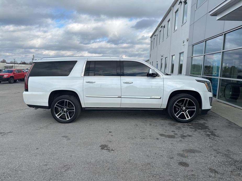 used 2018 Cadillac Escalade ESV car