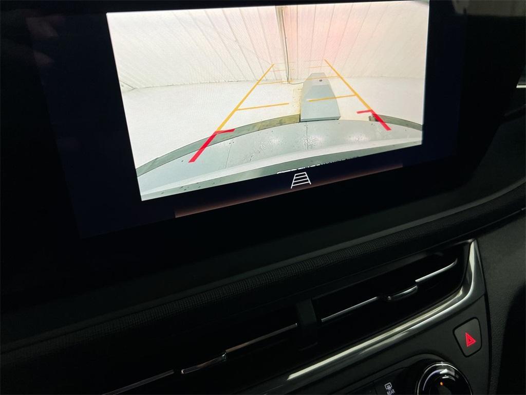 new 2025 Buick Envista car, priced at $27,625