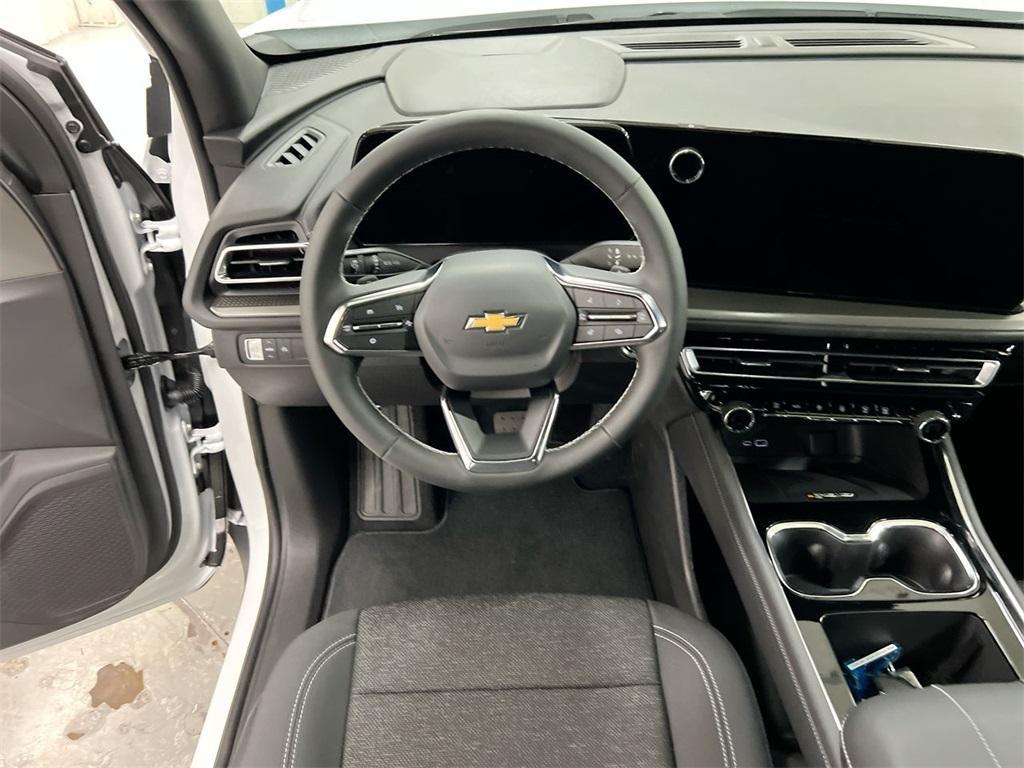 new 2026 Chevrolet Traverse car, priced at $39,873