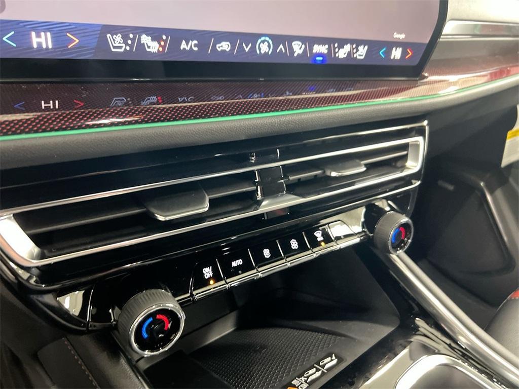 new 2026 Chevrolet Traverse car, priced at $59,313