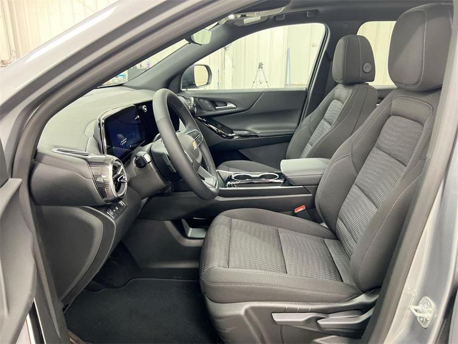 new 2025 Chevrolet Equinox car, priced at $29,575