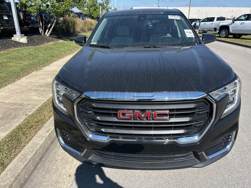 used 2024 GMC Terrain car, priced at $21,987