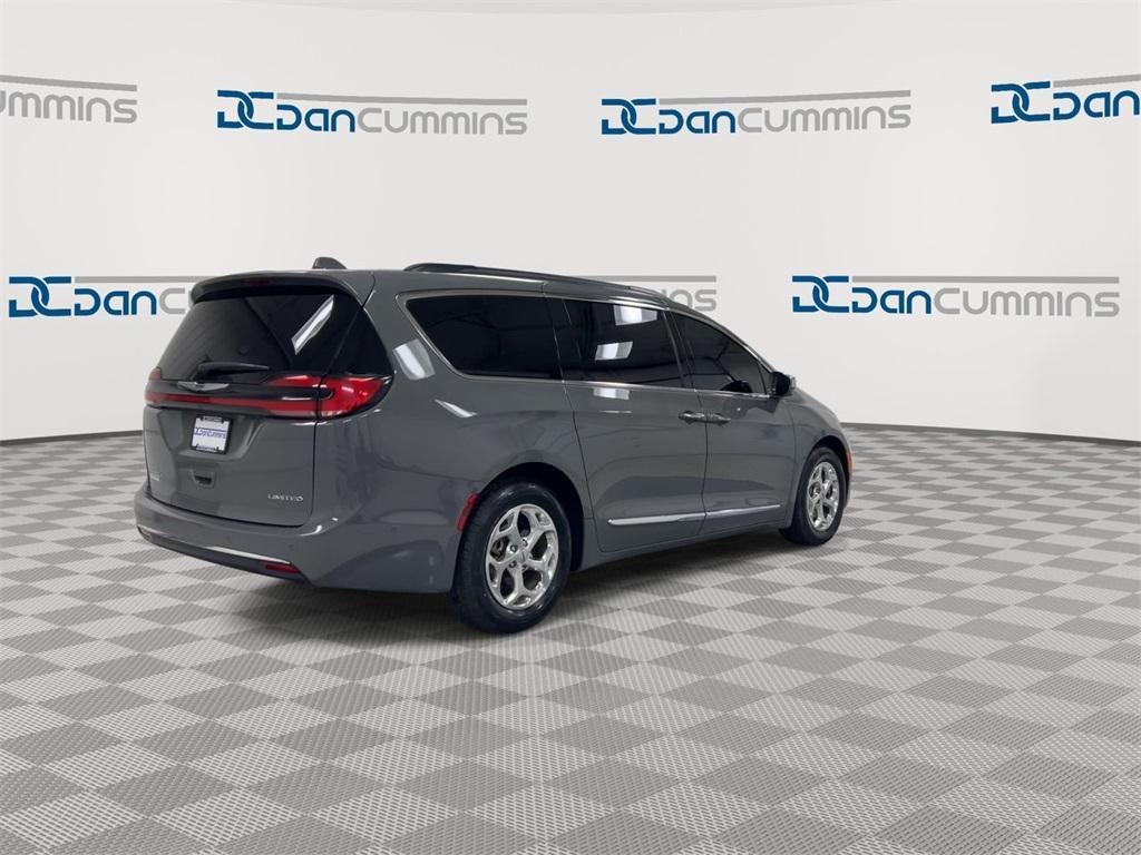 used 2022 Chrysler Pacifica car, priced at $24,387