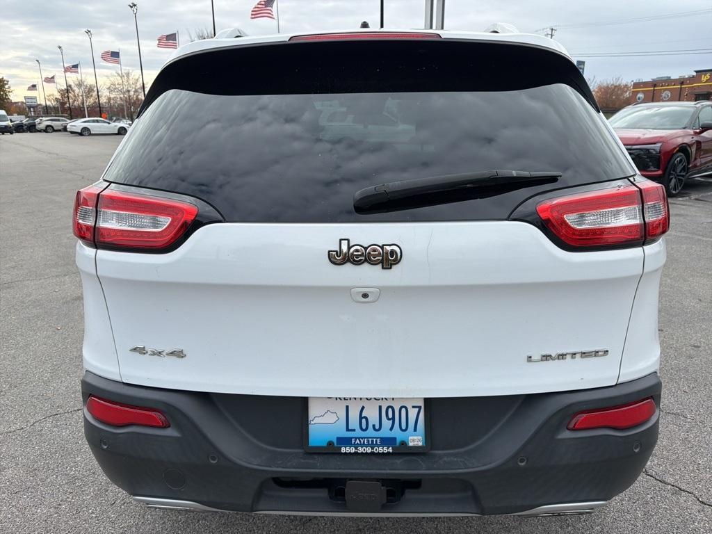 used 2015 Jeep Cherokee car, priced at $7,500