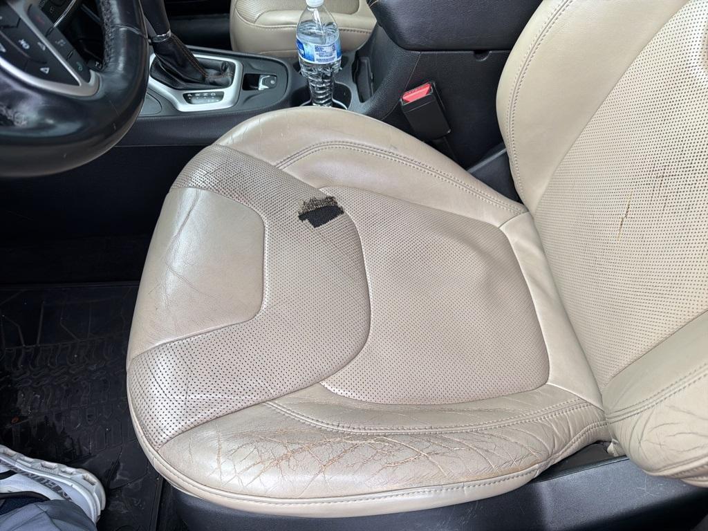 used 2015 Jeep Cherokee car, priced at $7,500