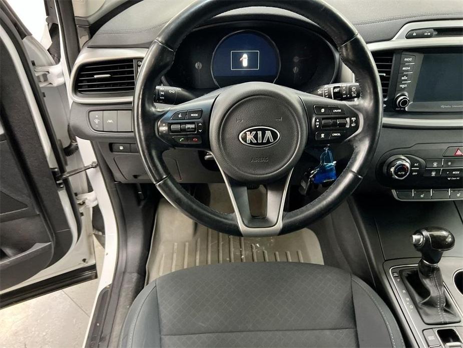 used 2017 Kia Sorento car, priced at $8,900