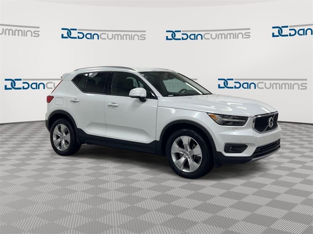 used 2021 Volvo XC40 car, priced at $19,587