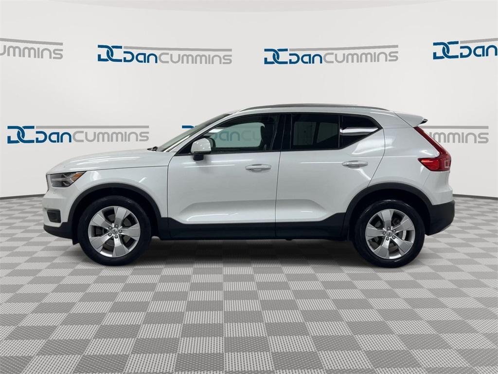 used 2021 Volvo XC40 car, priced at $19,587