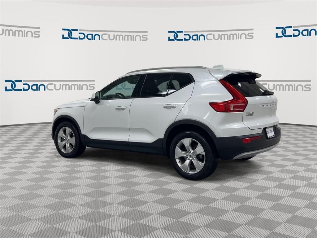 used 2021 Volvo XC40 car, priced at $19,587