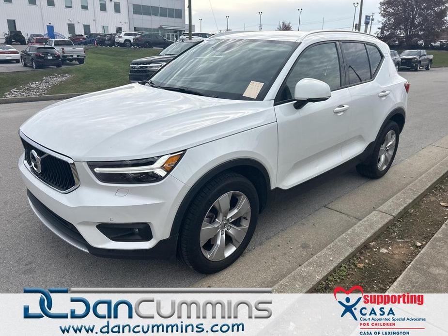 used 2021 Volvo XC40 car