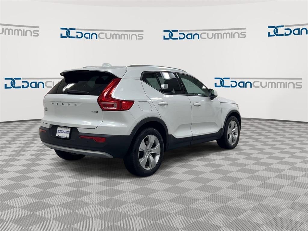 used 2021 Volvo XC40 car, priced at $19,587